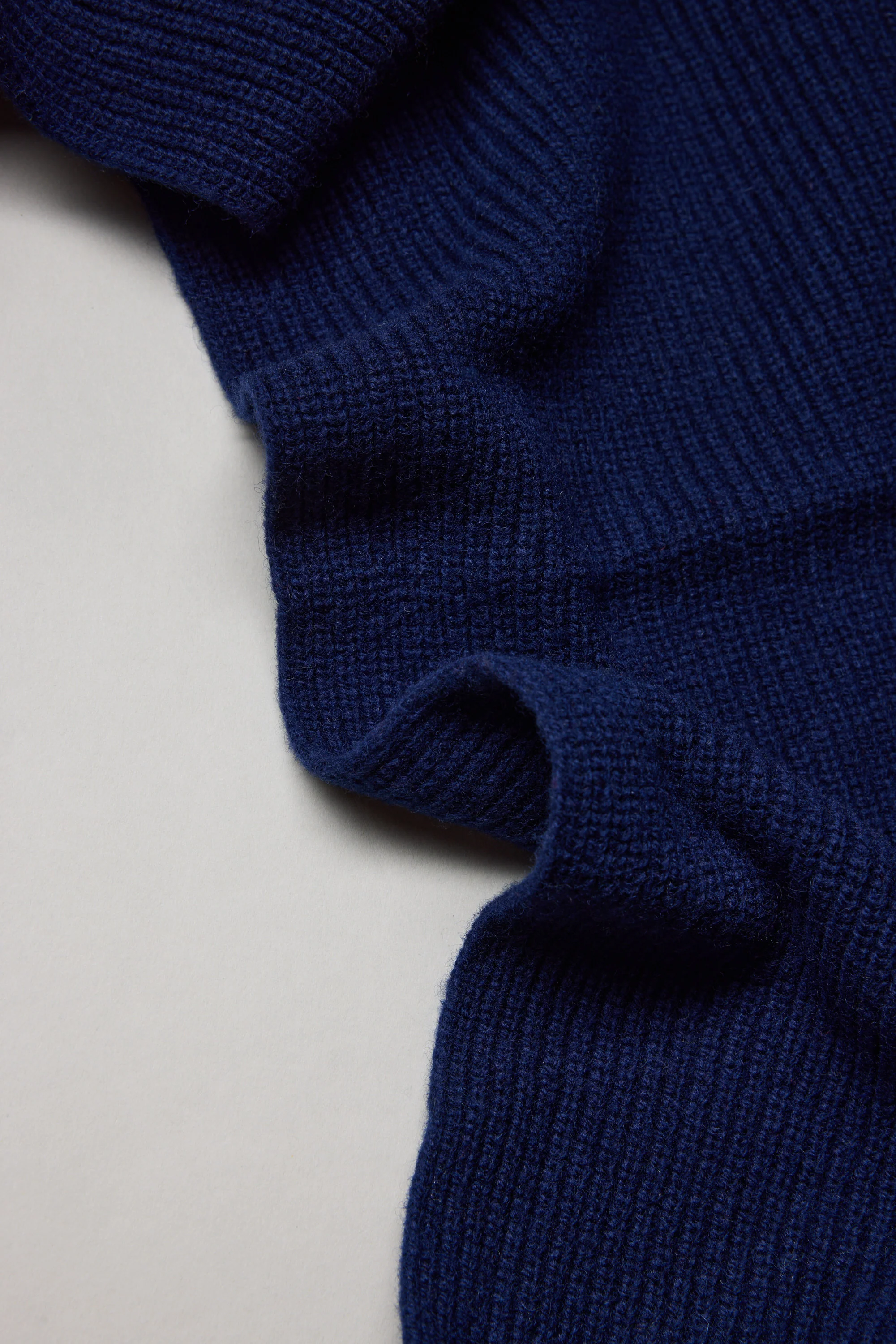 Aldina Woollen Scarf - Image 2