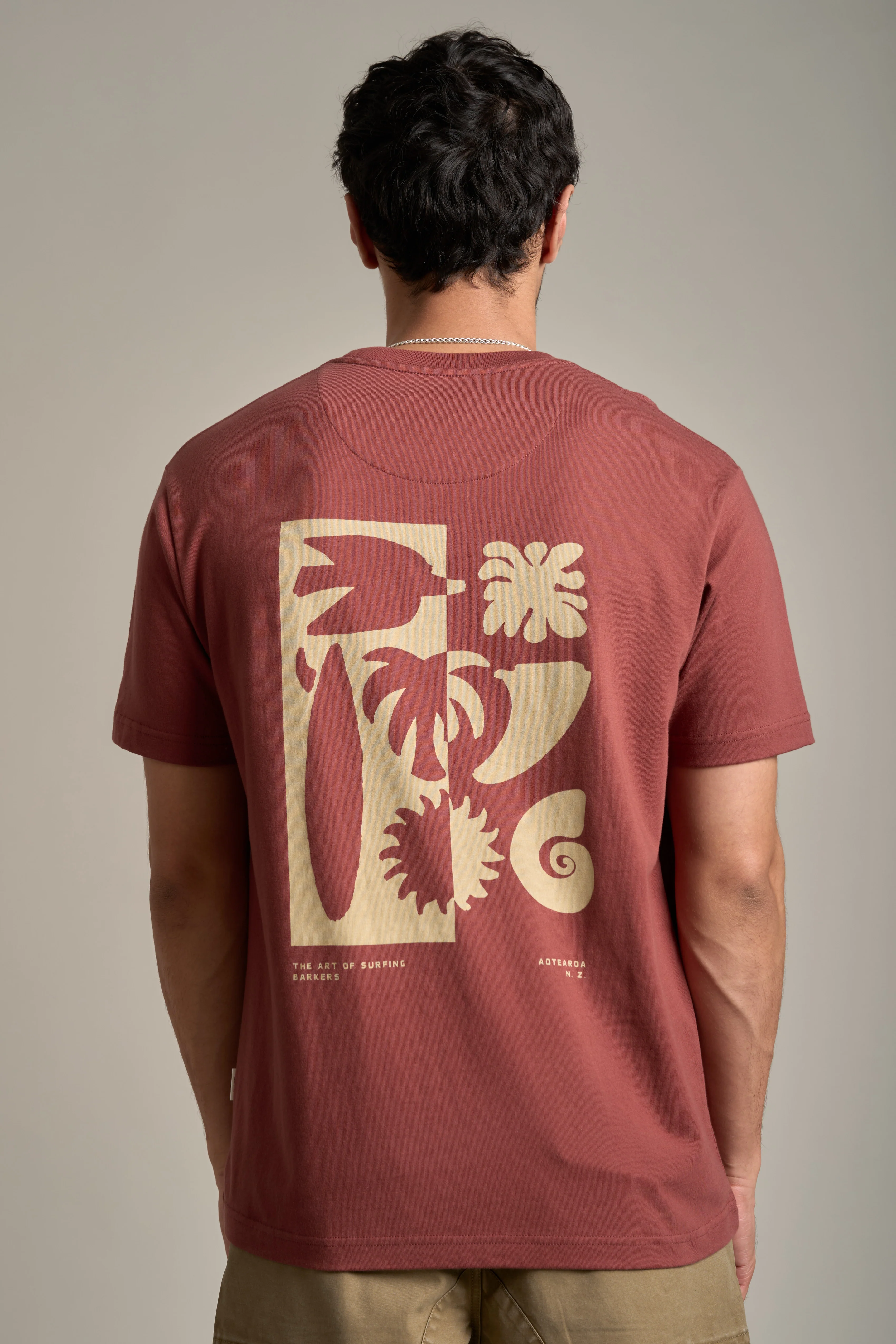 Art of Surfing Print Tee - Image 4