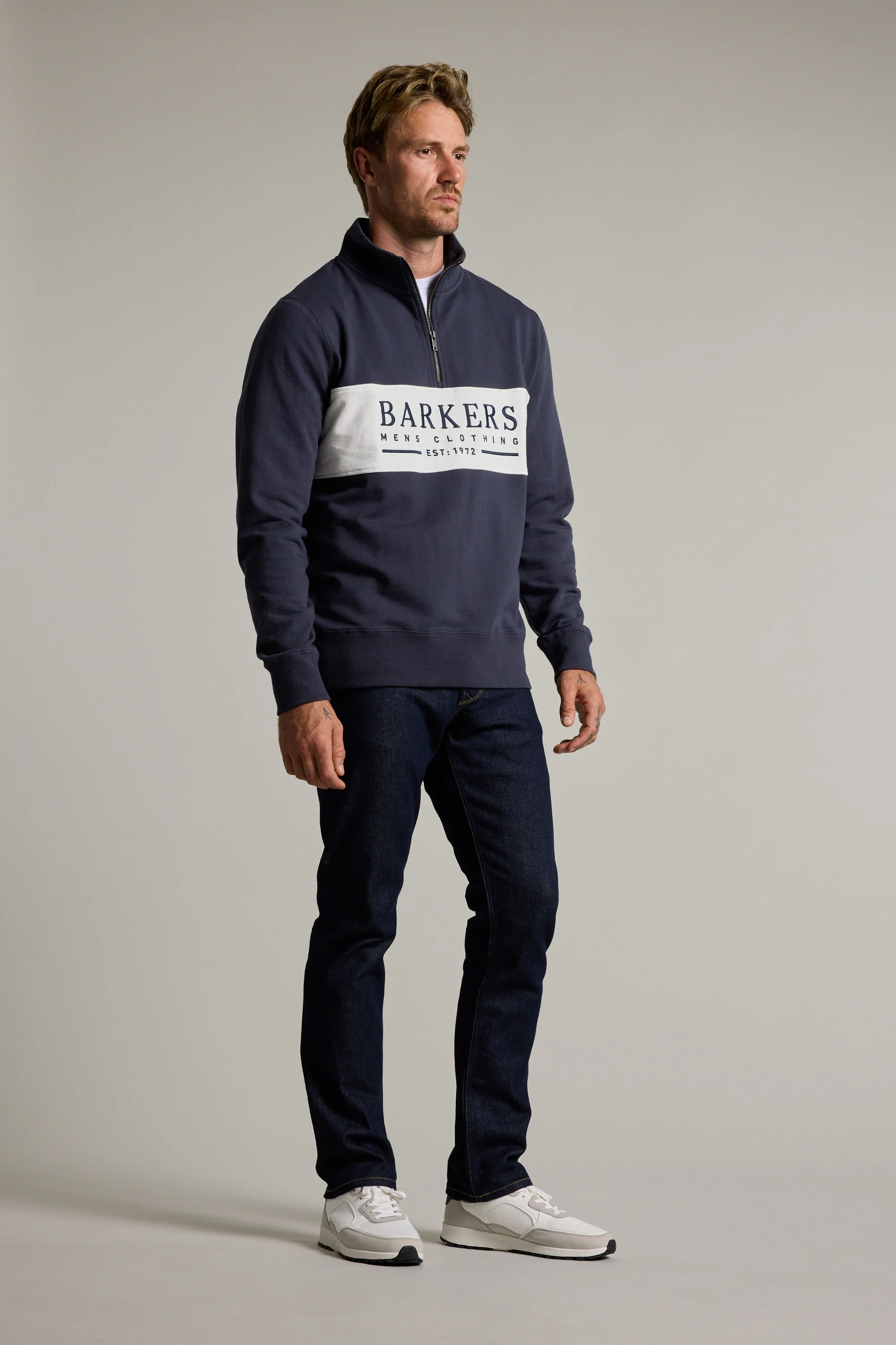 Barkers Heritage 1/4 Zip - Image 2