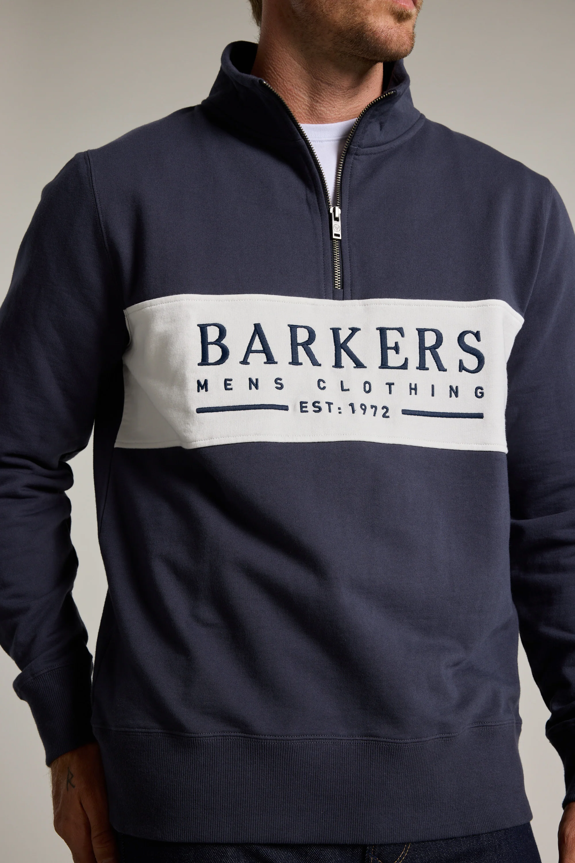 Barkers Heritage 1/4 Zip - Image 4