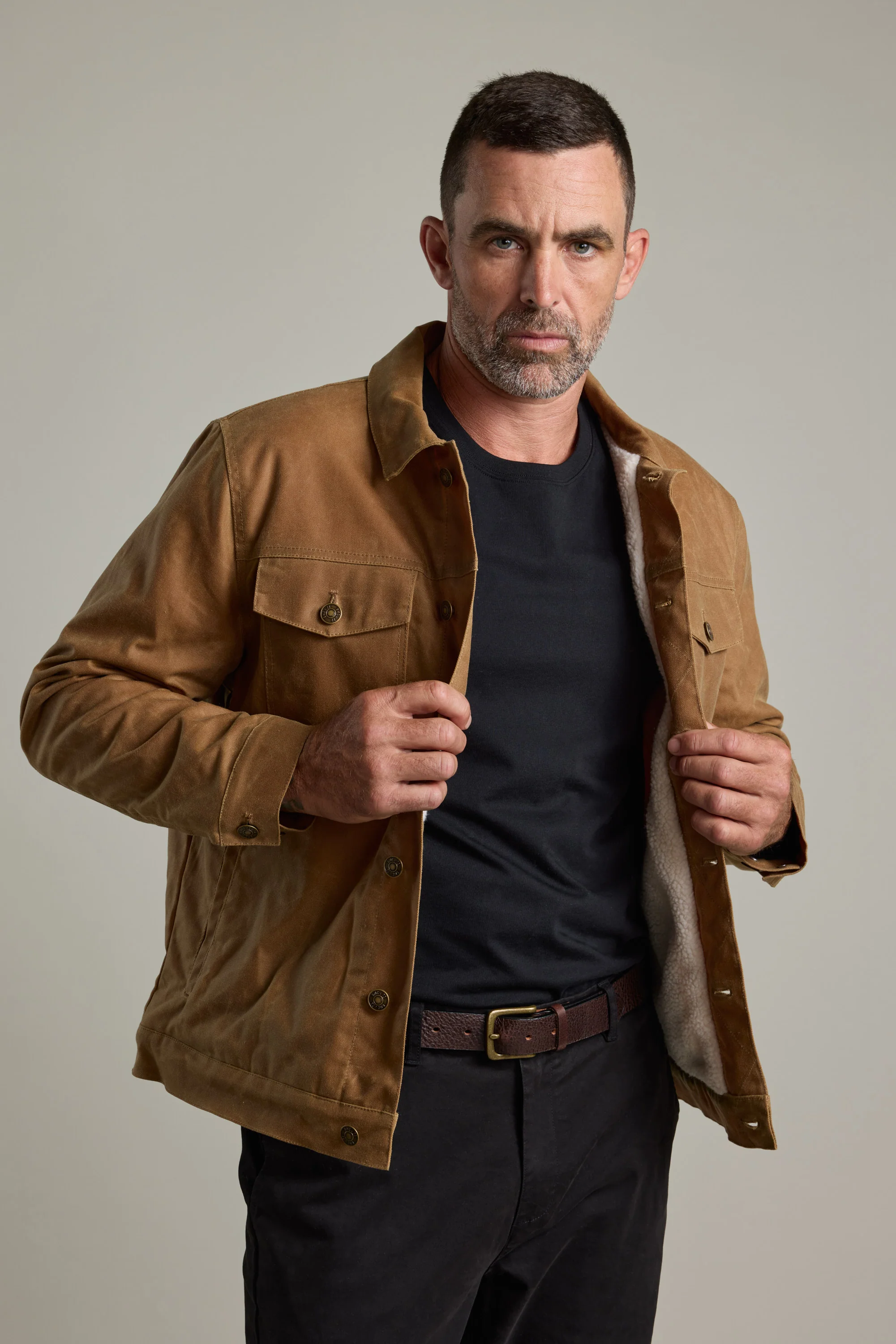 Benson Waxed Cotton Sherpa Jacket - Image 2