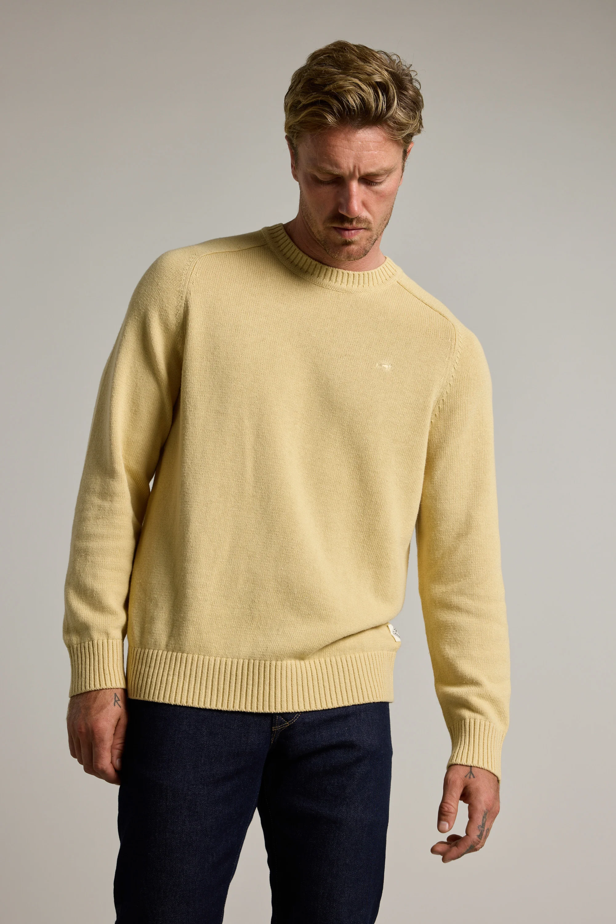 Compton Cotton Linen Crew - Image 4