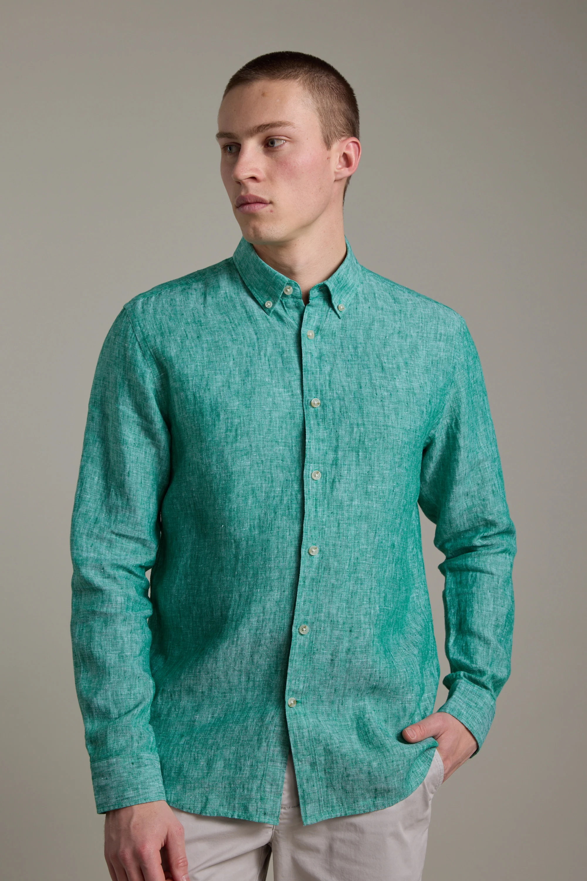 Dorset Linen Shirt - Image 3