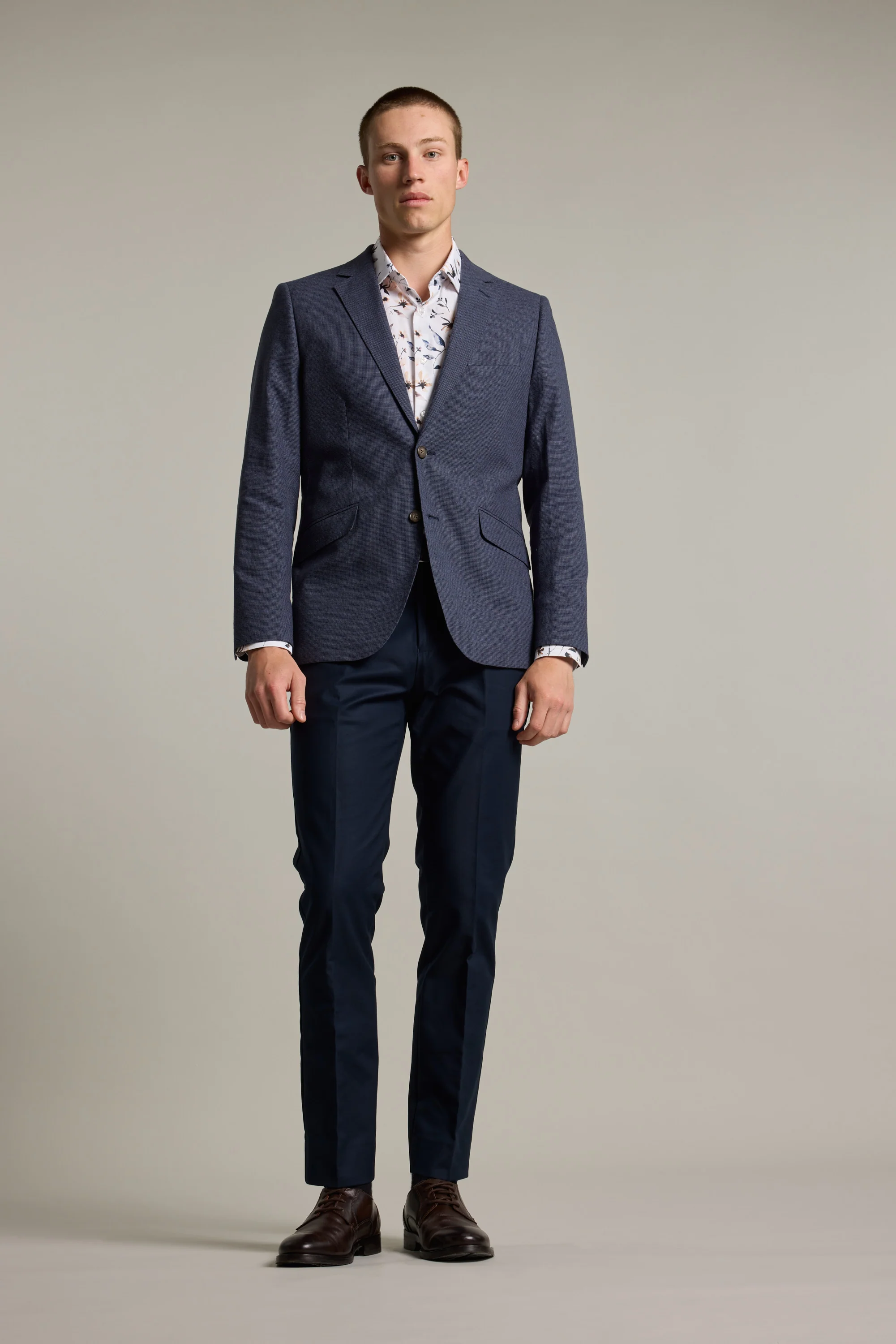 Ellwood Houndstooth Blazer - Image 2
