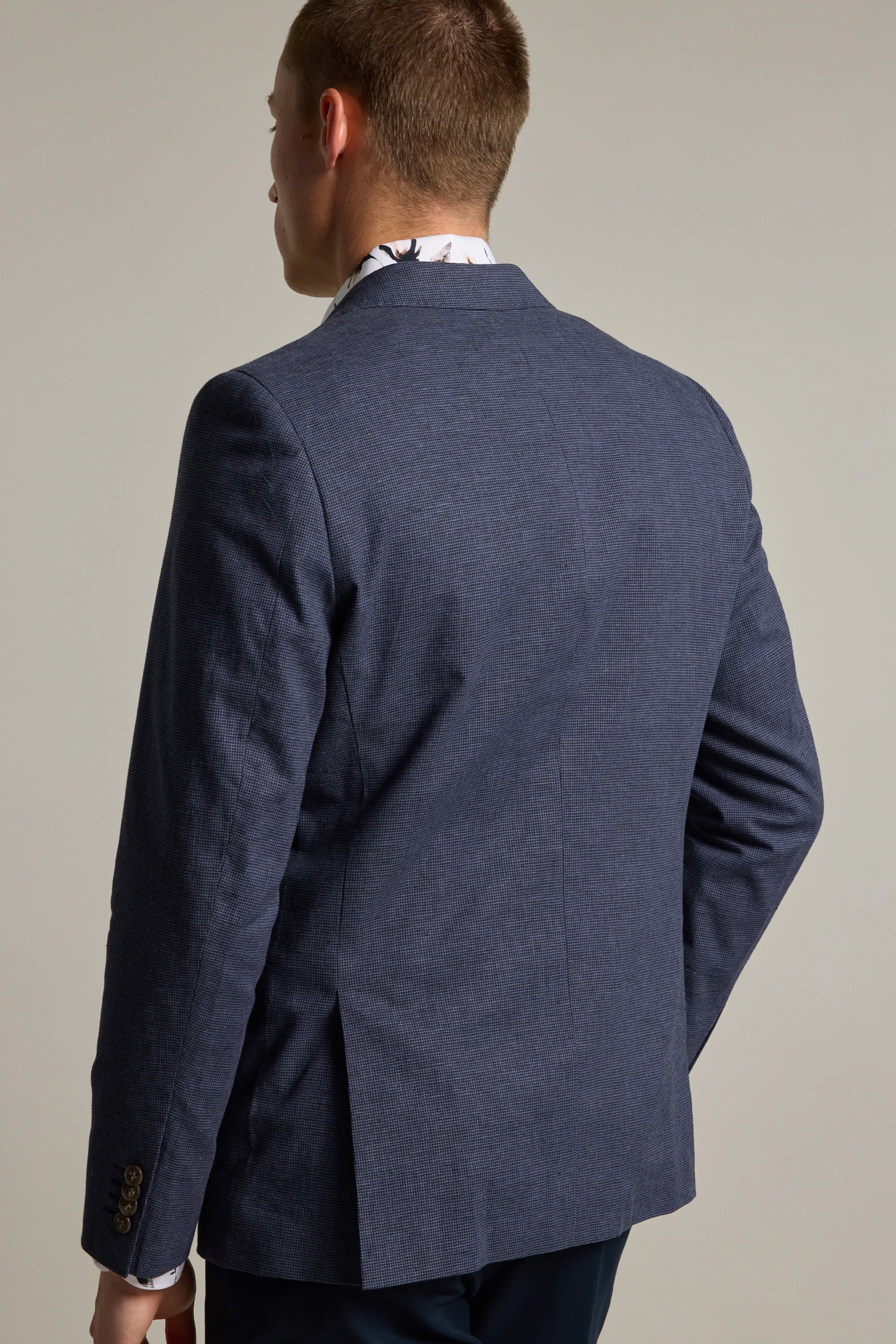 Ellwood Houndstooth Blazer - Image 7