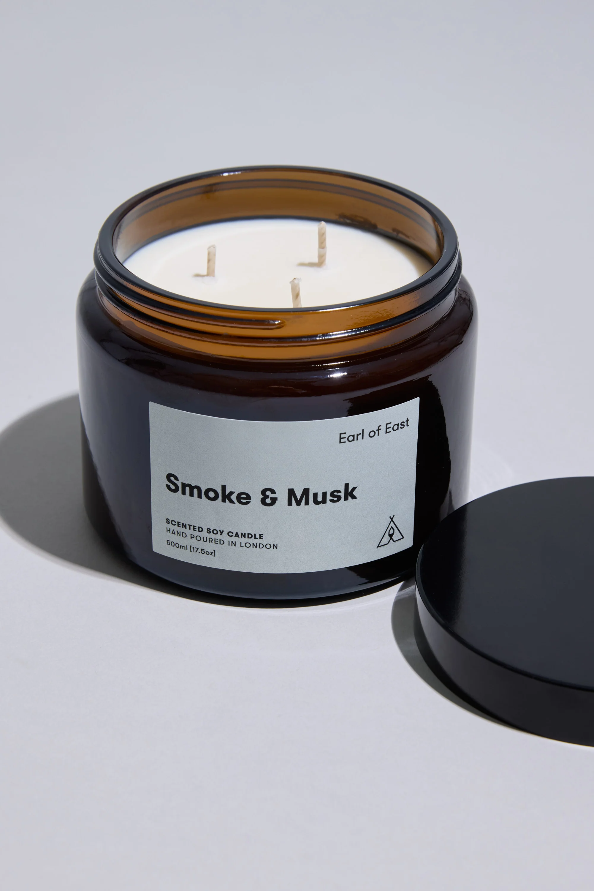 EoE Smoke And Musk Candle 500ml - Image 3