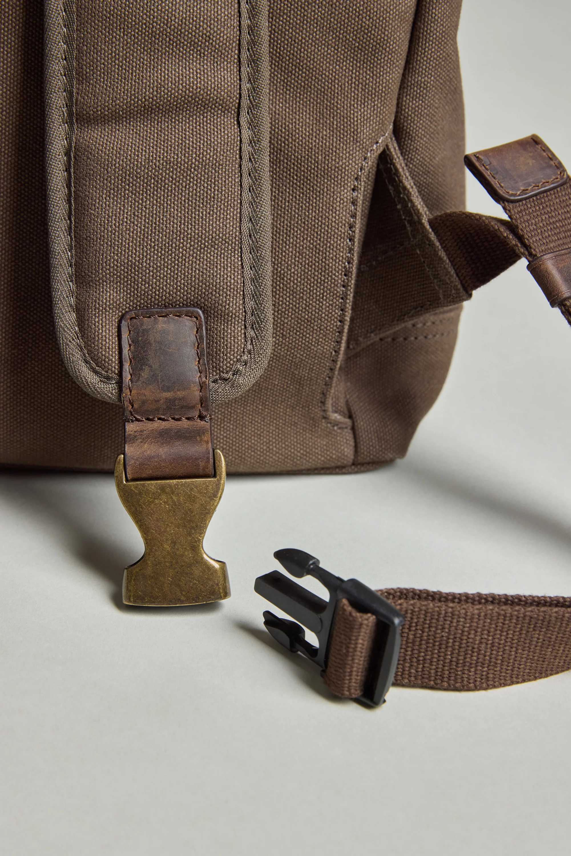Foxton Canvas Convertible Tote - Image 8