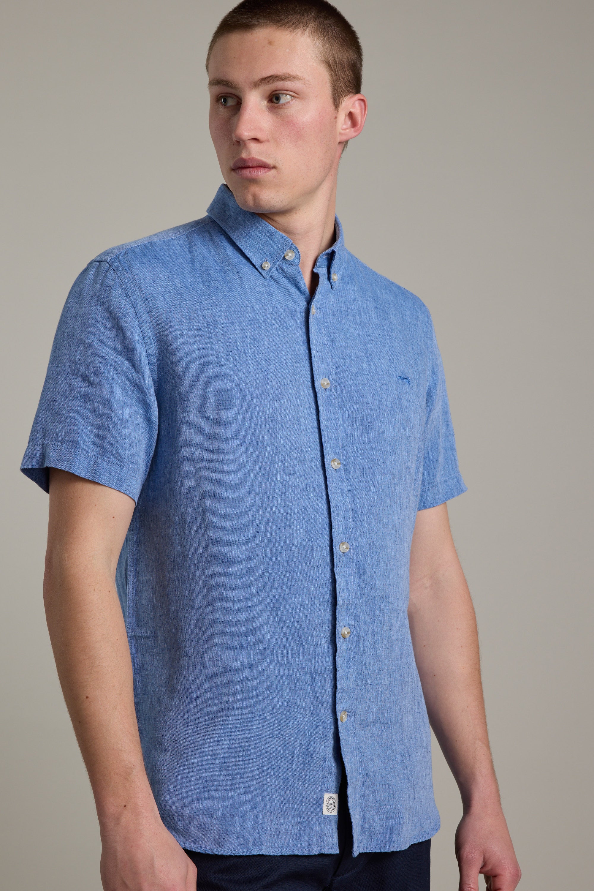 Gentry Linen Shirt - Image 4