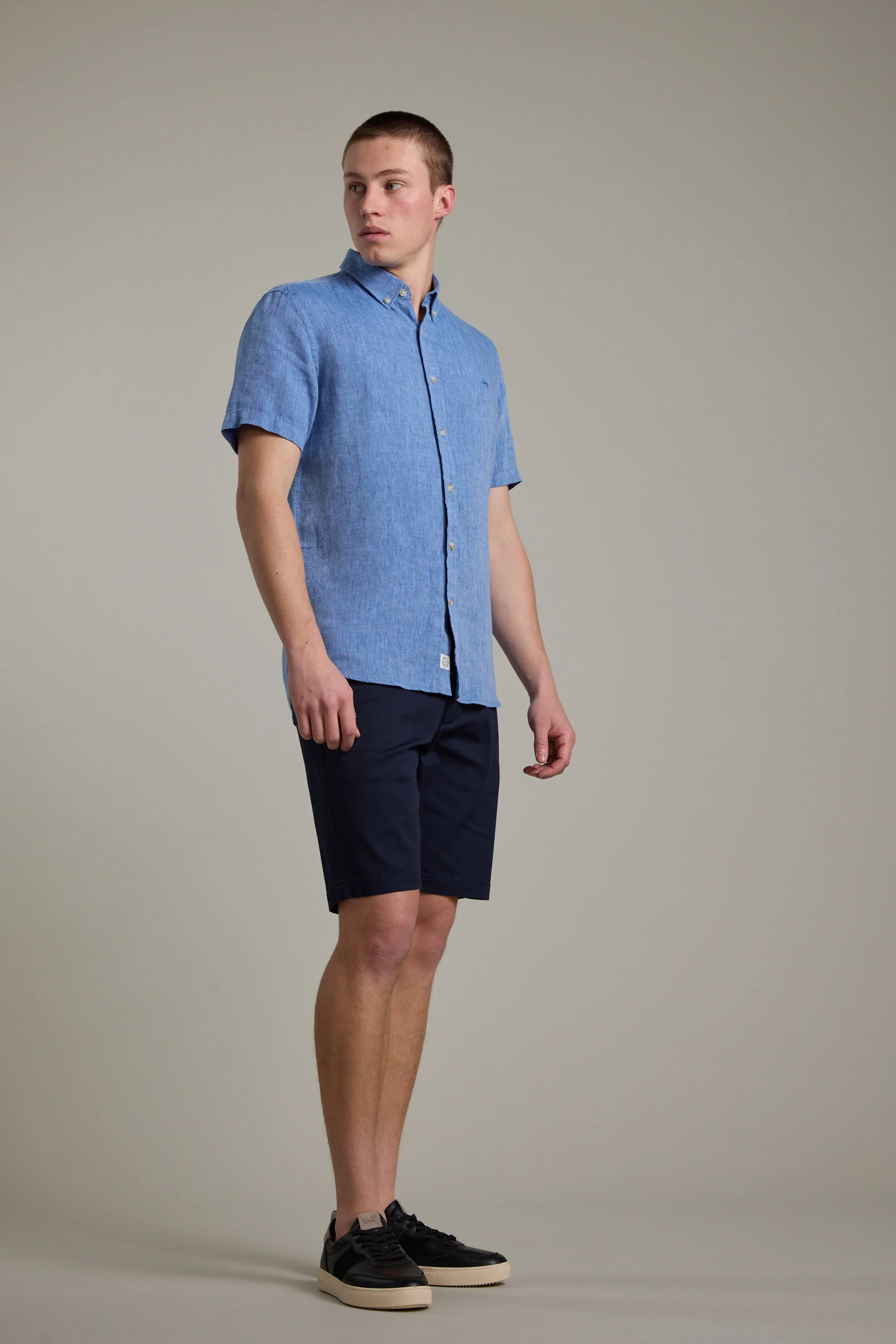 Gentry Linen Shirt - Image 5