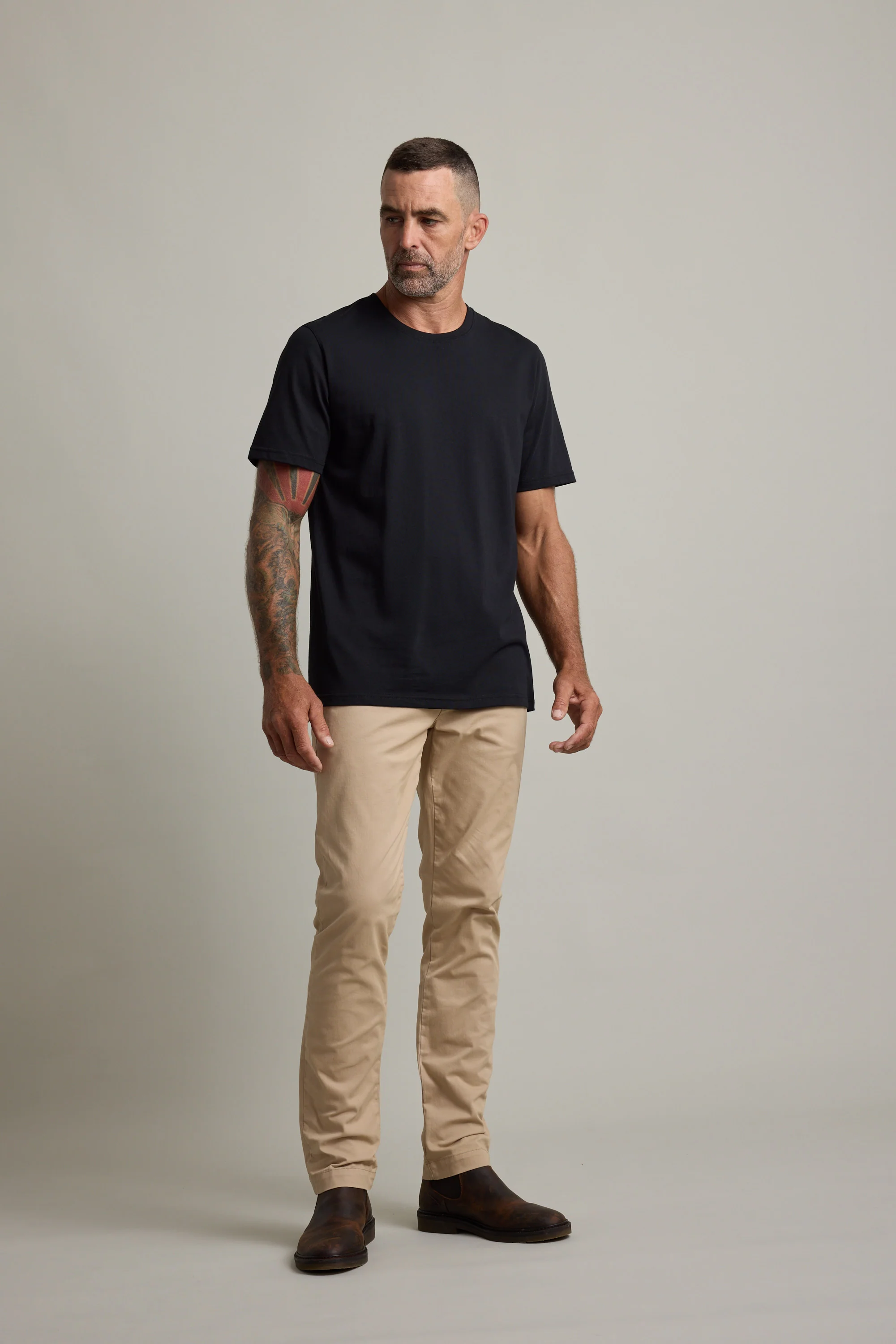 Good Earth Cotton Essential Tee - Image 5