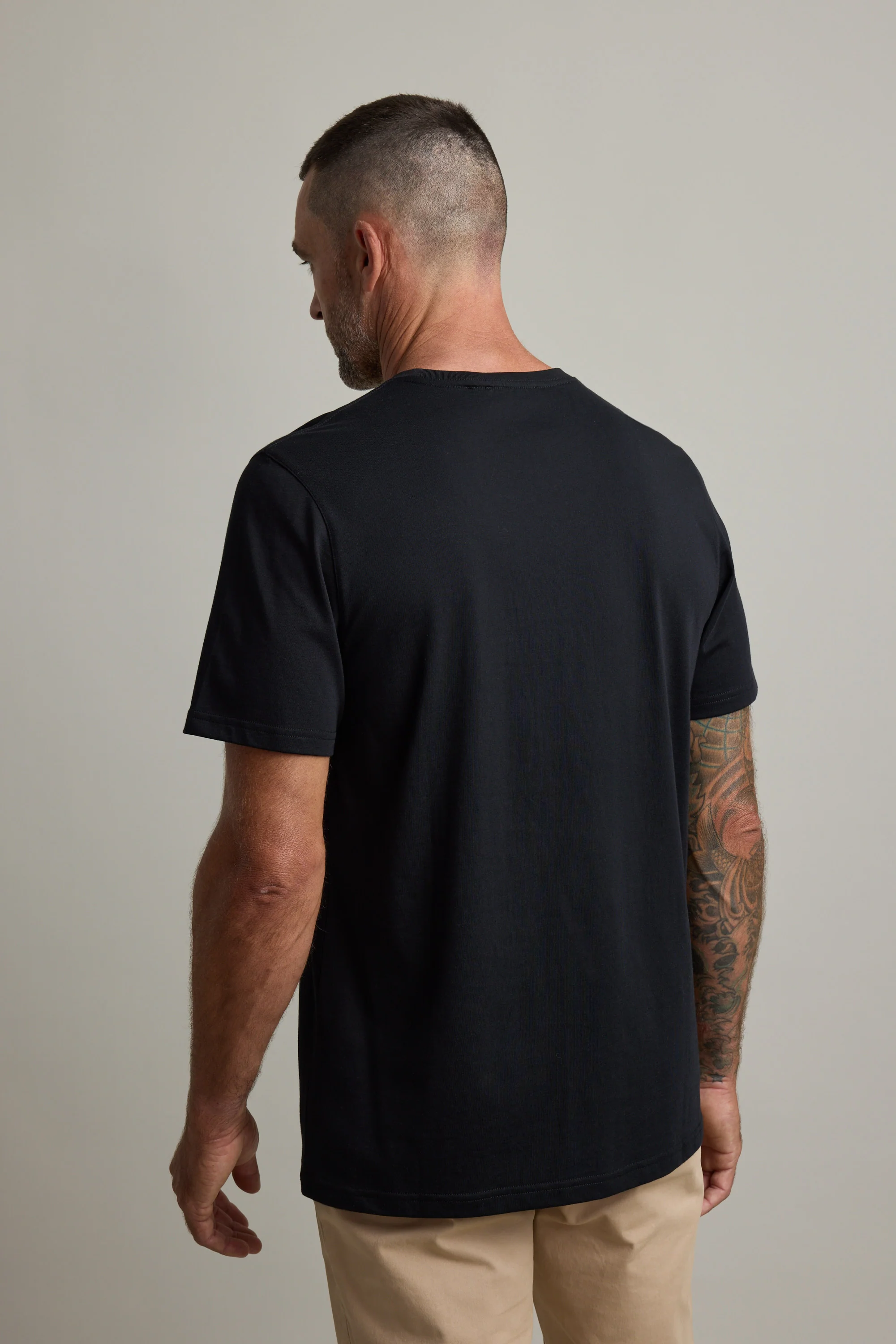 Good Earth Cotton Essential Tee - Image 6