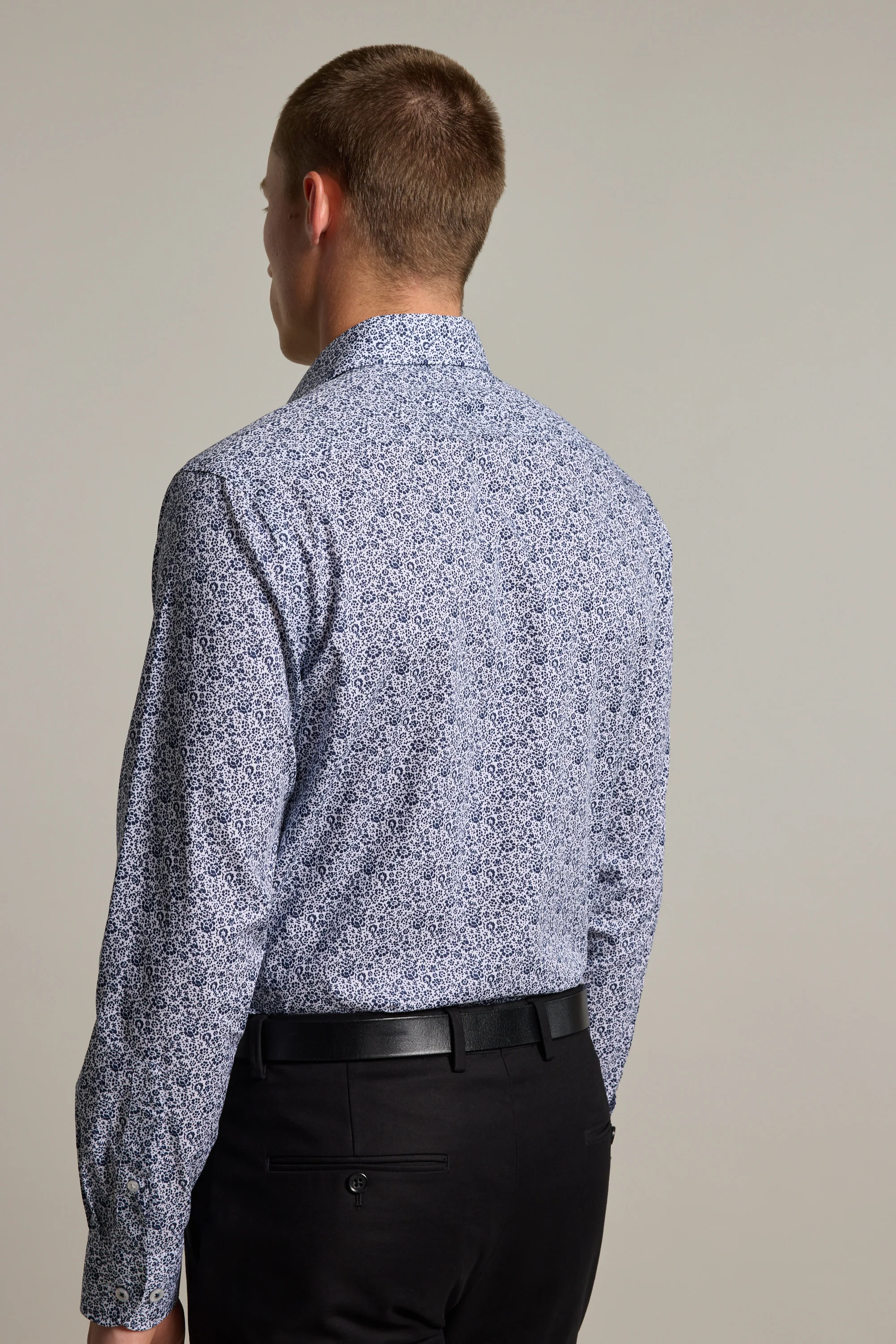 Gordon Print Business Shirt - Image 6