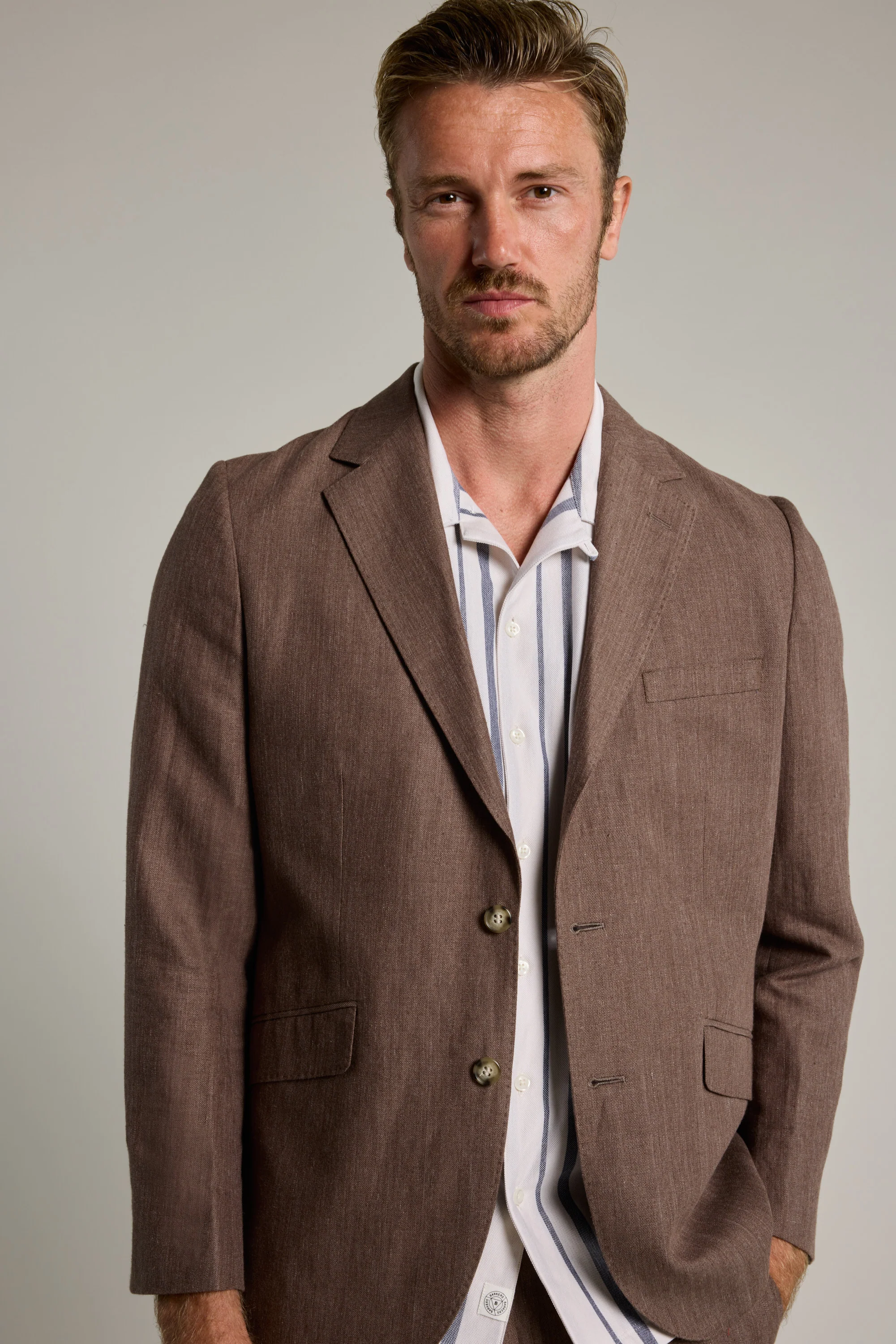 Hollins Linen Blazer - Image 4
