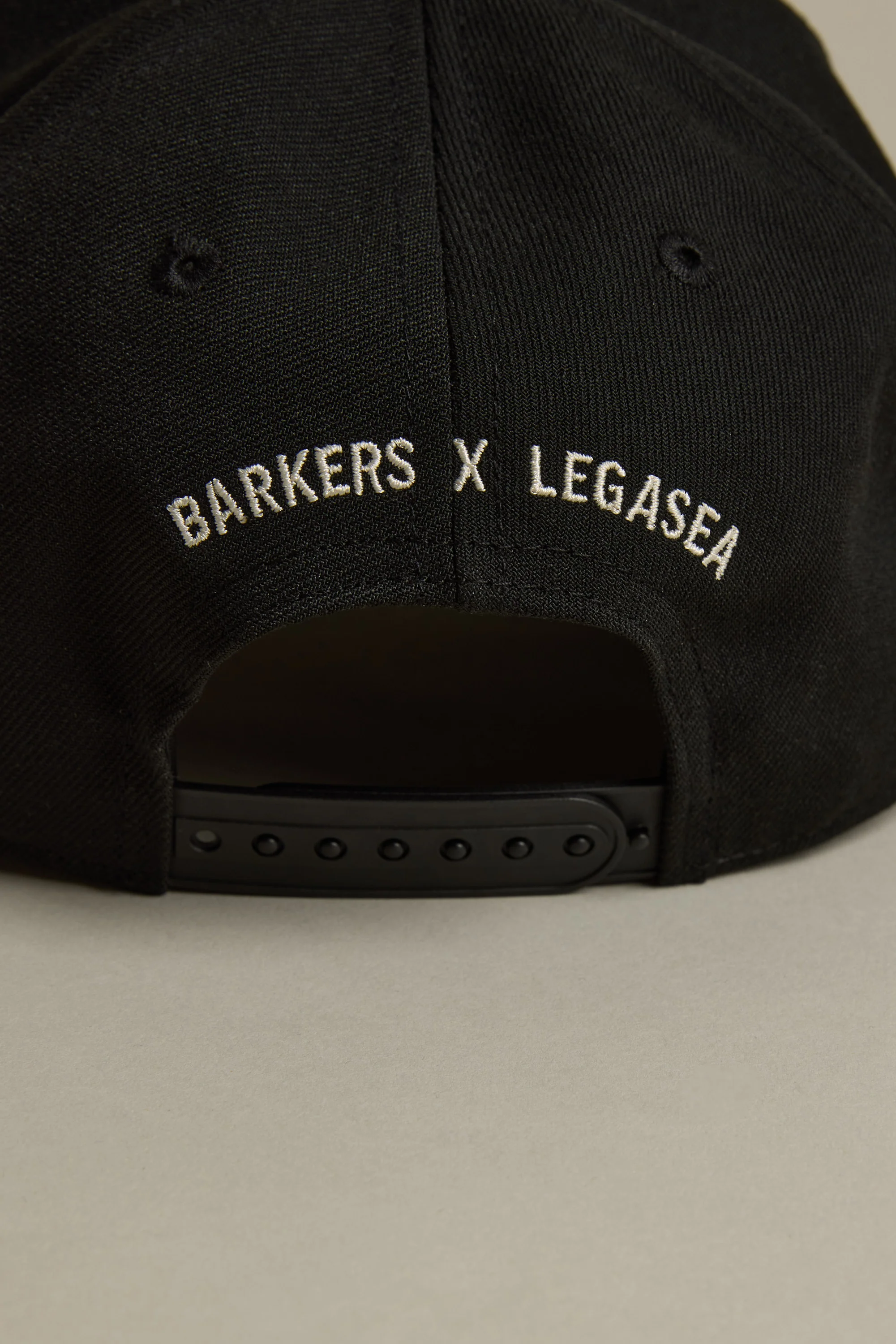 Legasea Logo Snapback Cap - Image 3
