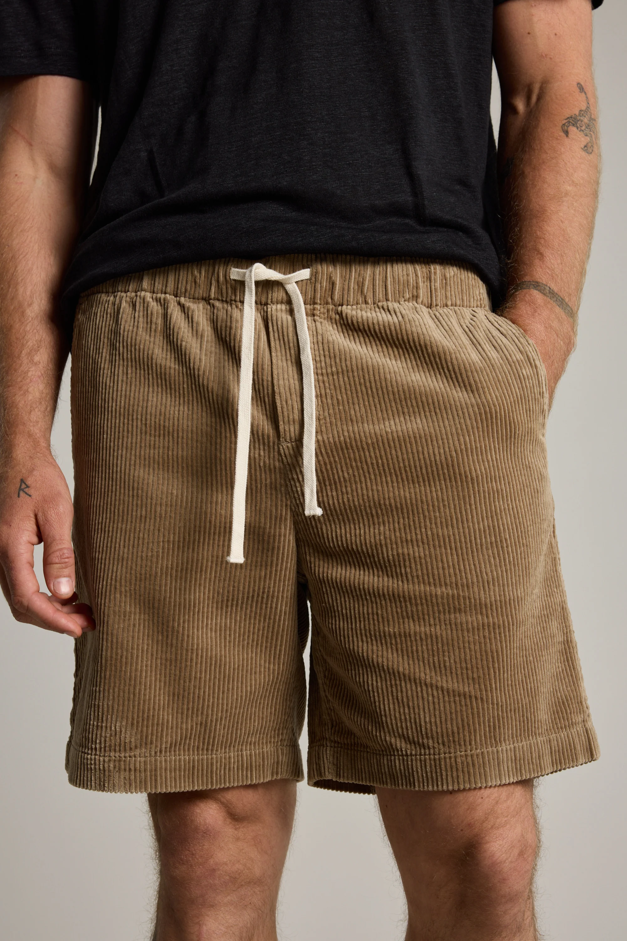 Lennox Cord Weekend Short - Image 3