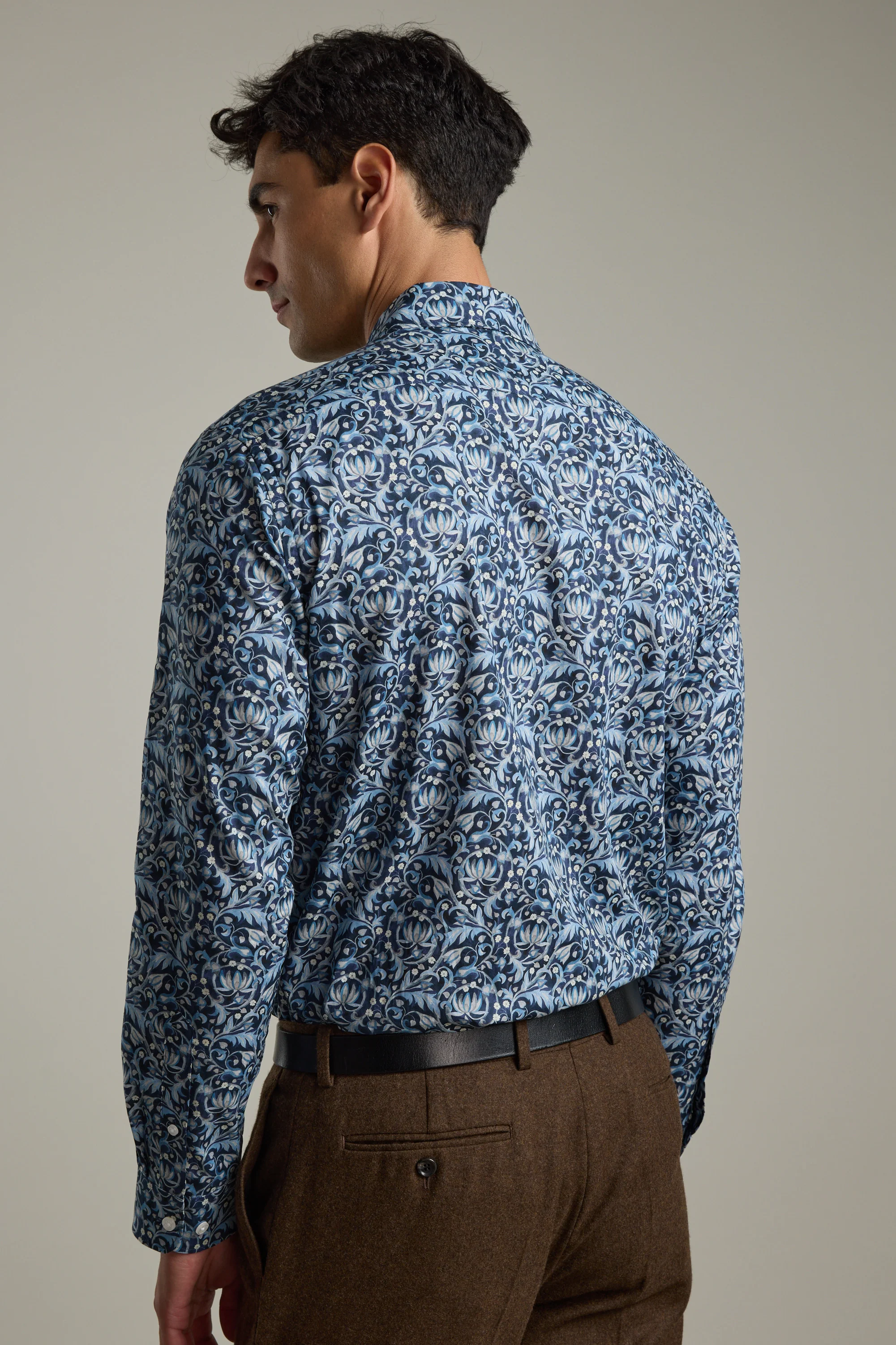 Liberty Garden Room Shirt - Image 6