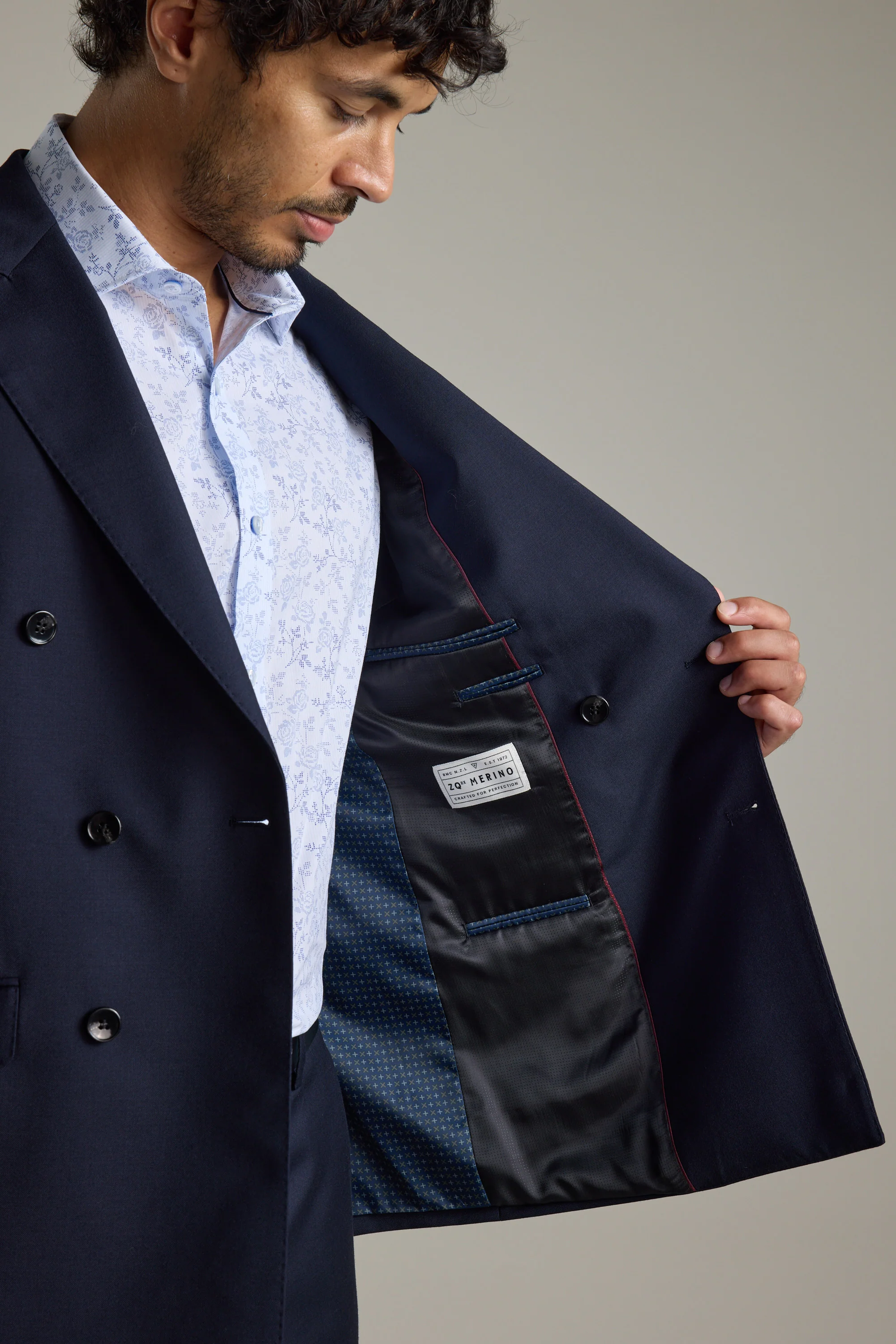 Mayfair ZQrx Double Breasted Suit Jacket - Image 5