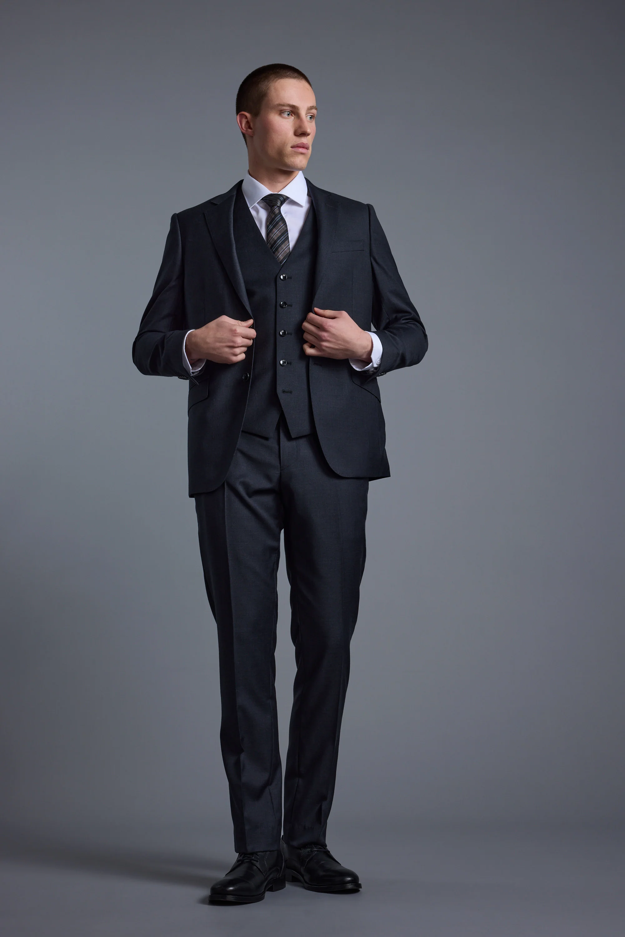 Mayfair ZQrx Suit Jacket - Image 3