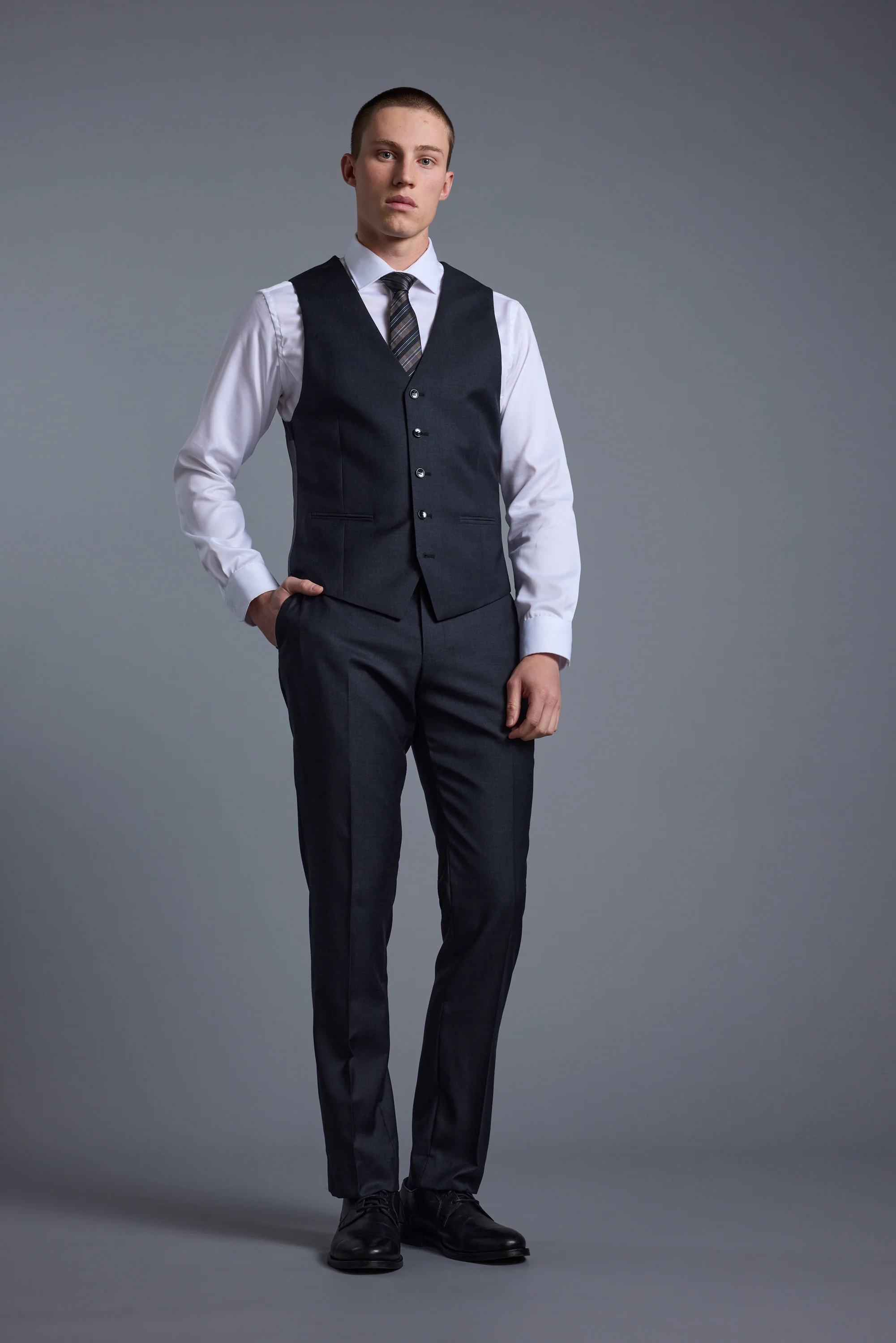 Mayfair ZQrx Suit Trouser - Image 4