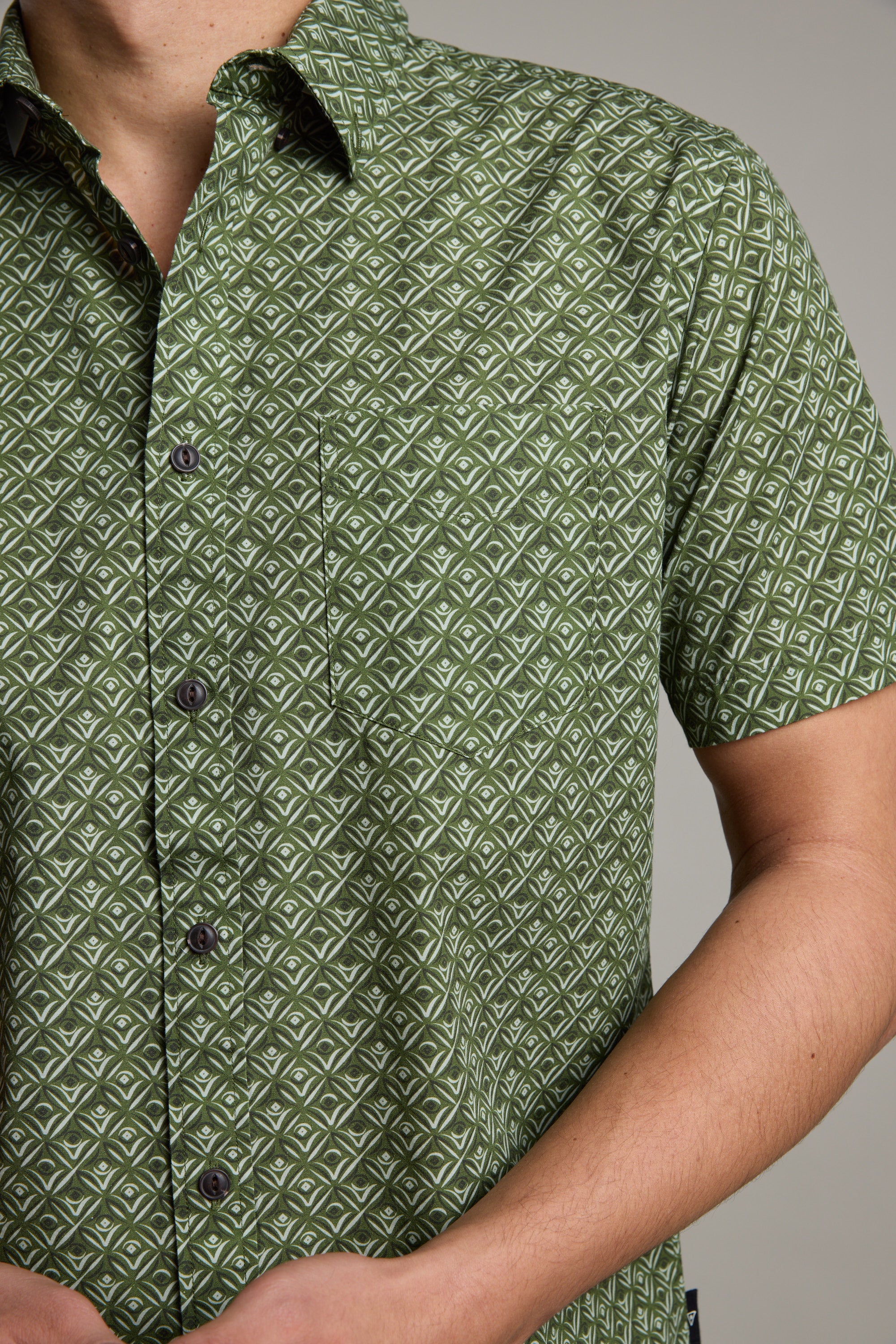 Oxnard Print Shirt - Image 2