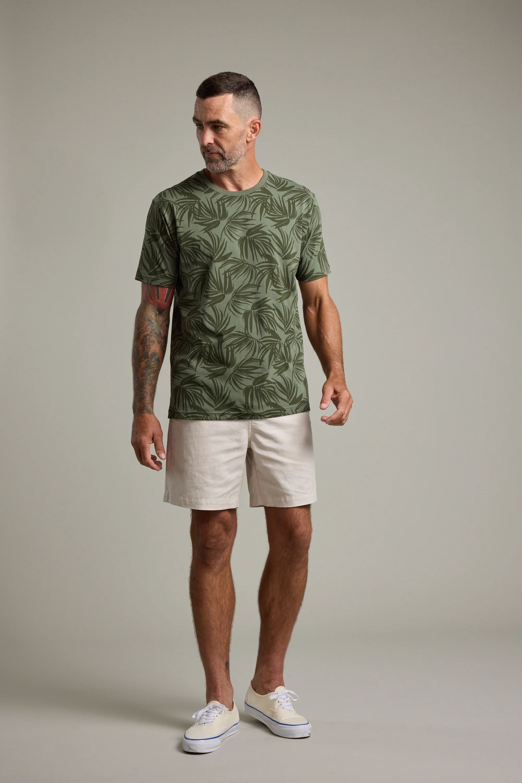 Palm Leaves Print Tee - Image 5