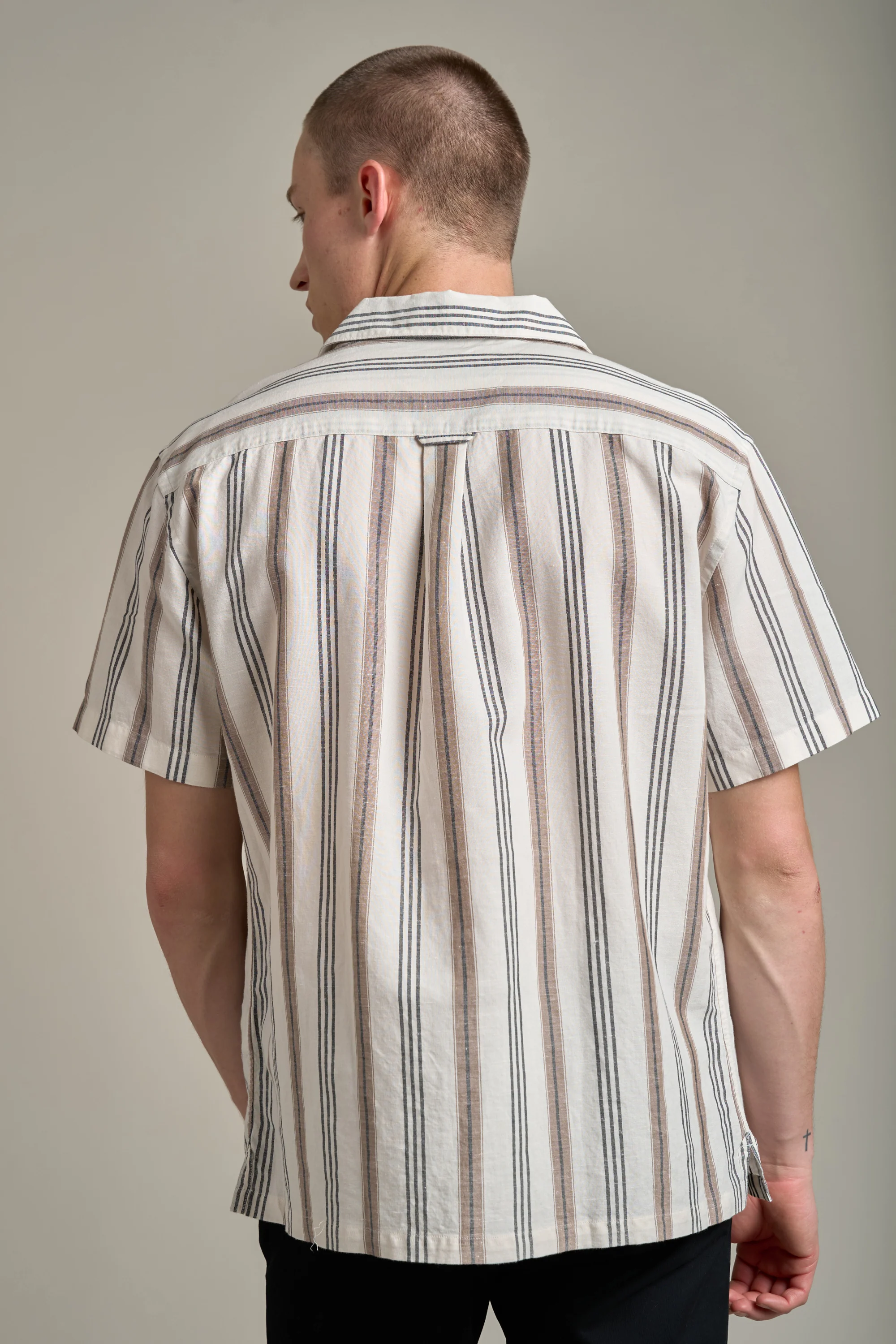 Potter Linen Stripe Cuban Shirt - Image 7