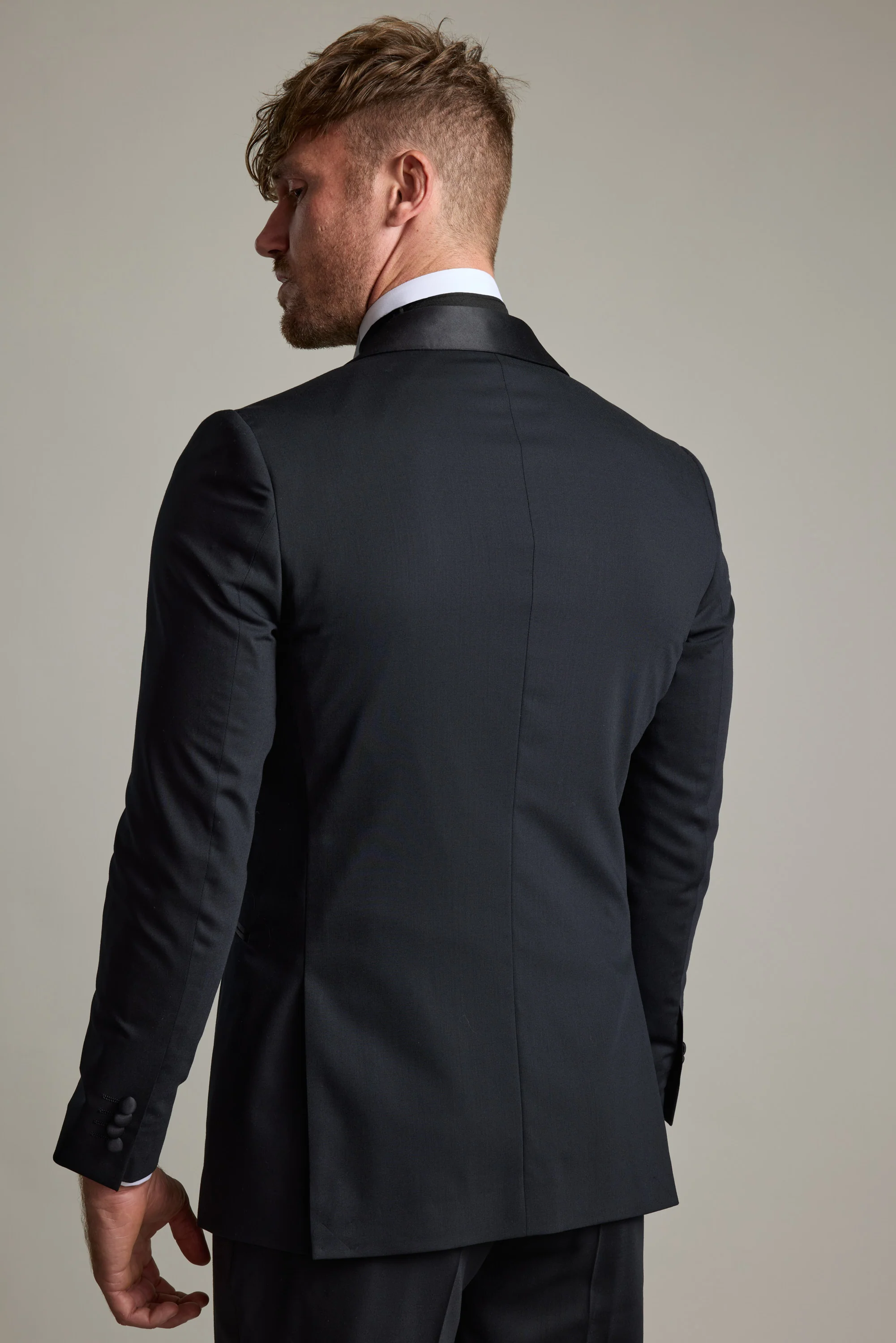 Princeton Shawl Tuxedo Jacket - Image 5