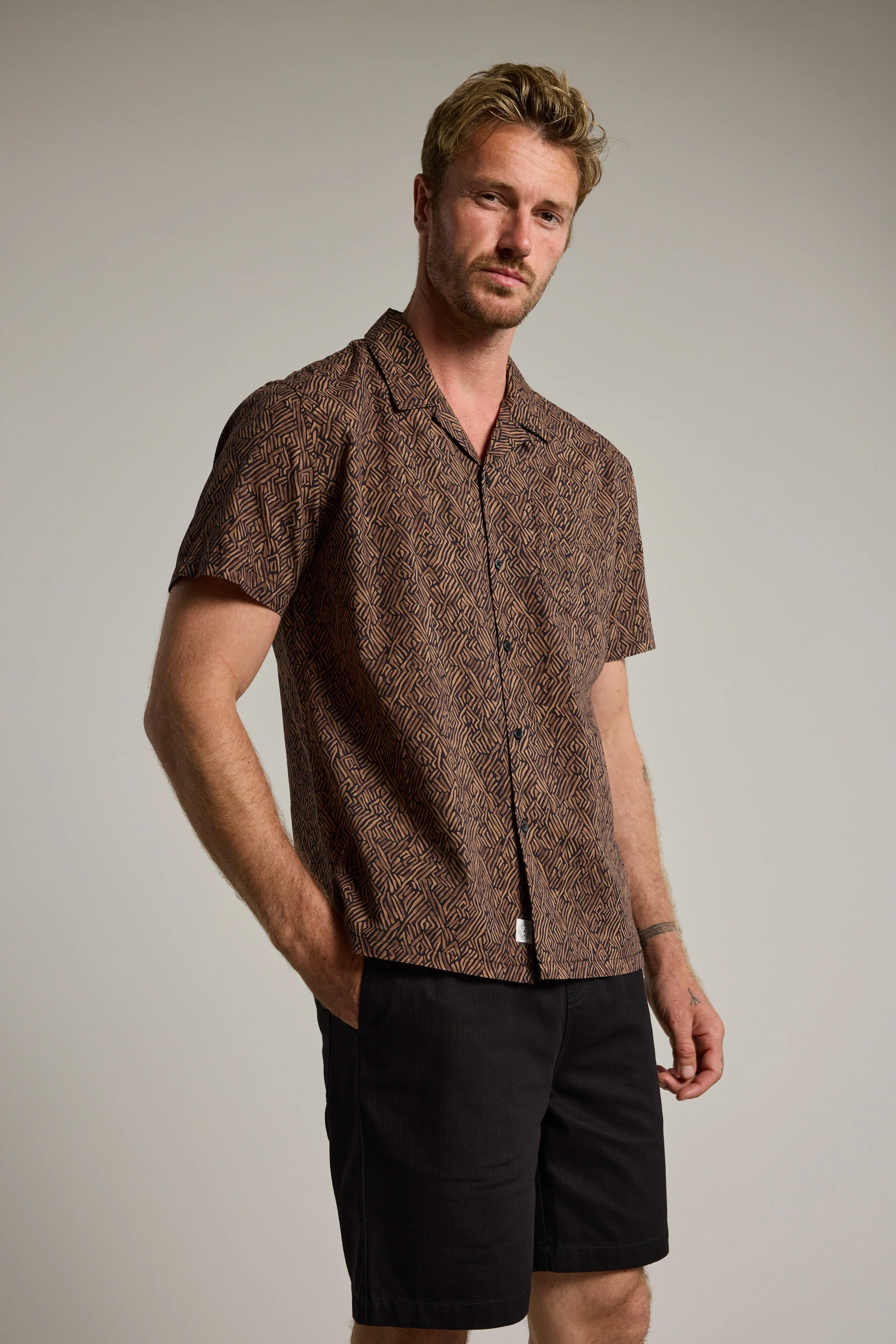 Ronald Print Cuban Shirt - Image 6
