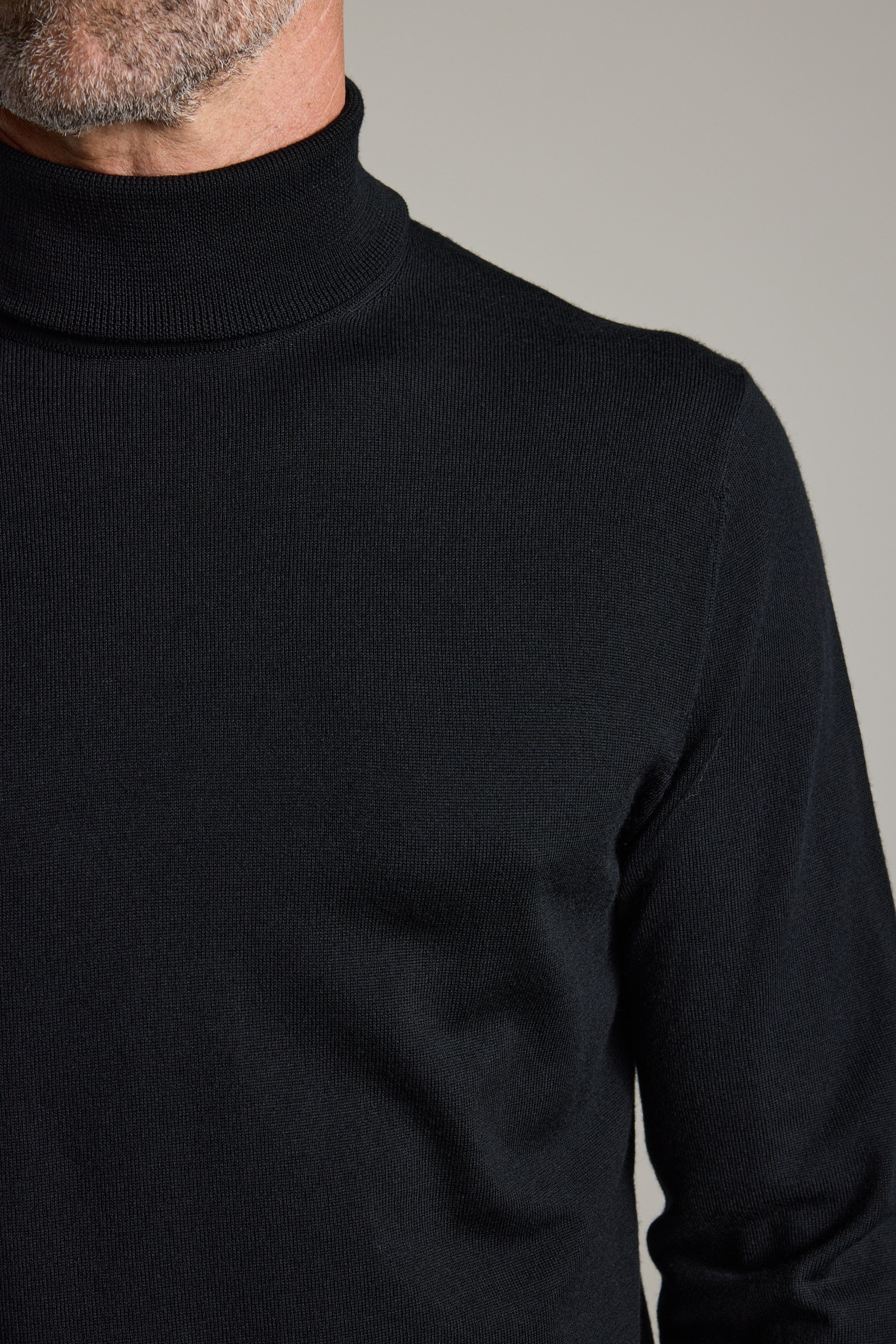 Skyland ZQrx Merino Roll Neck - Image 4