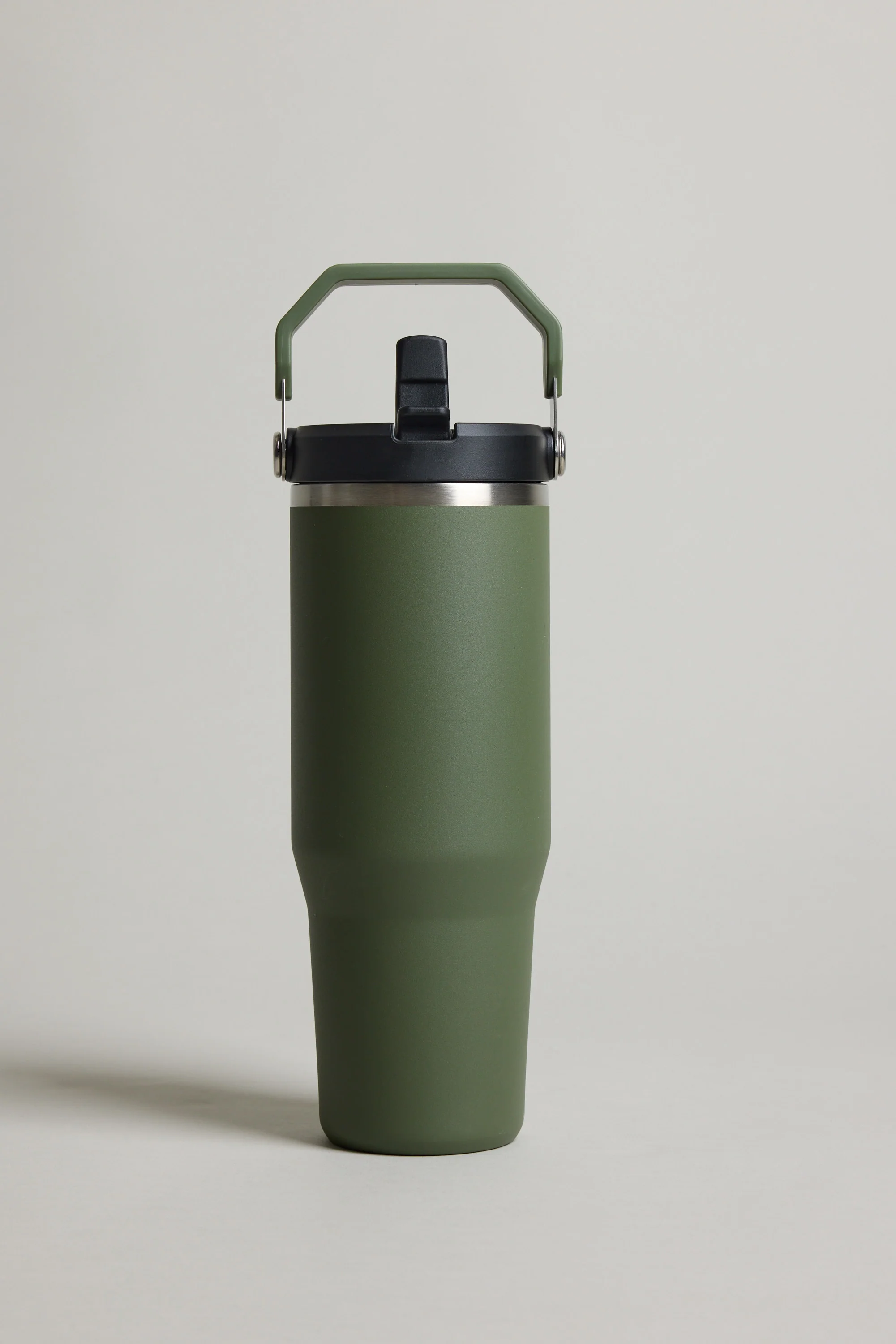 The IceFlow Flip Straw Tumbler 30 OZ - Image 2