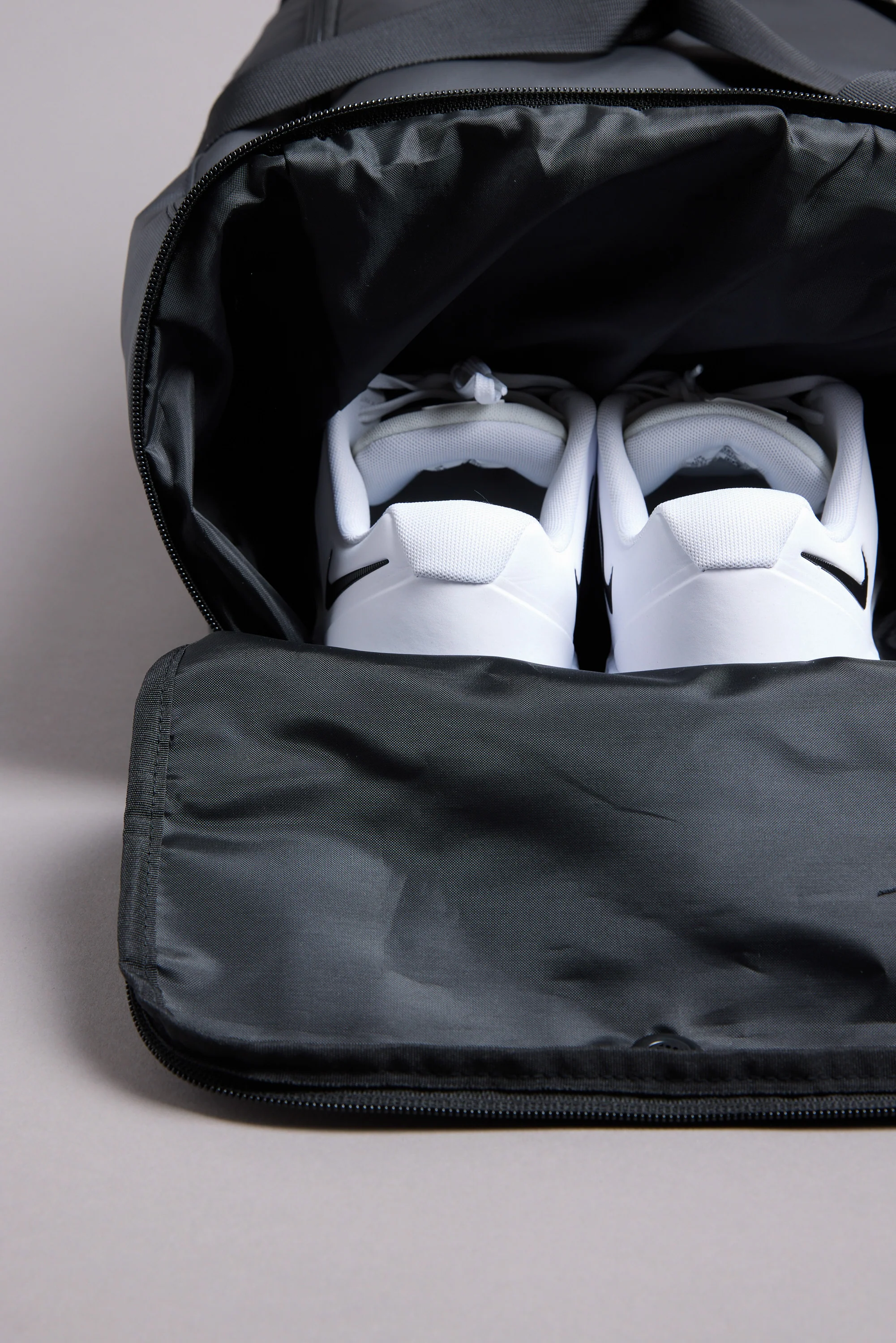 WearEver Transit Holdall - Image 10