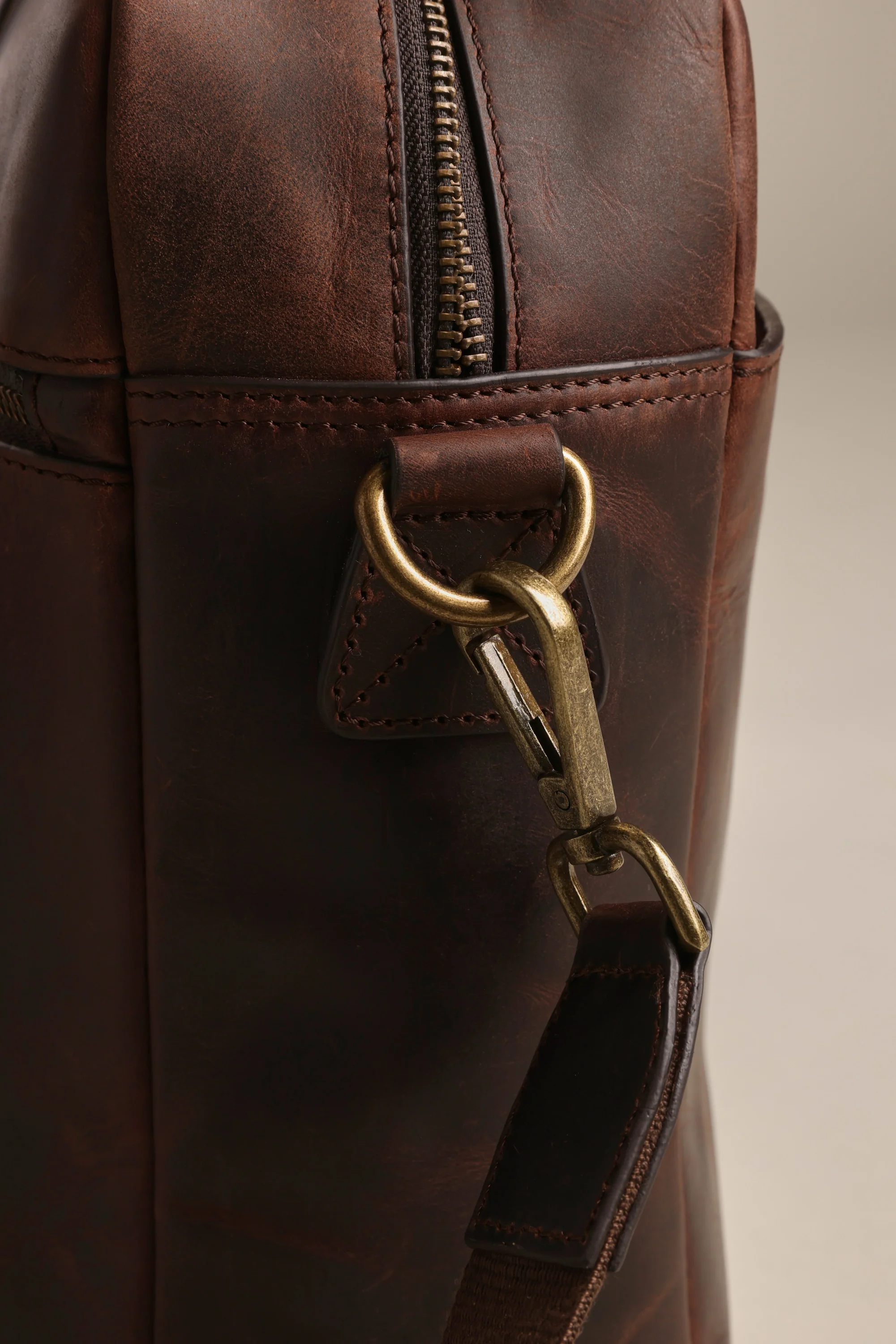 Wilkinson Leather Laptop Bag - Image 5