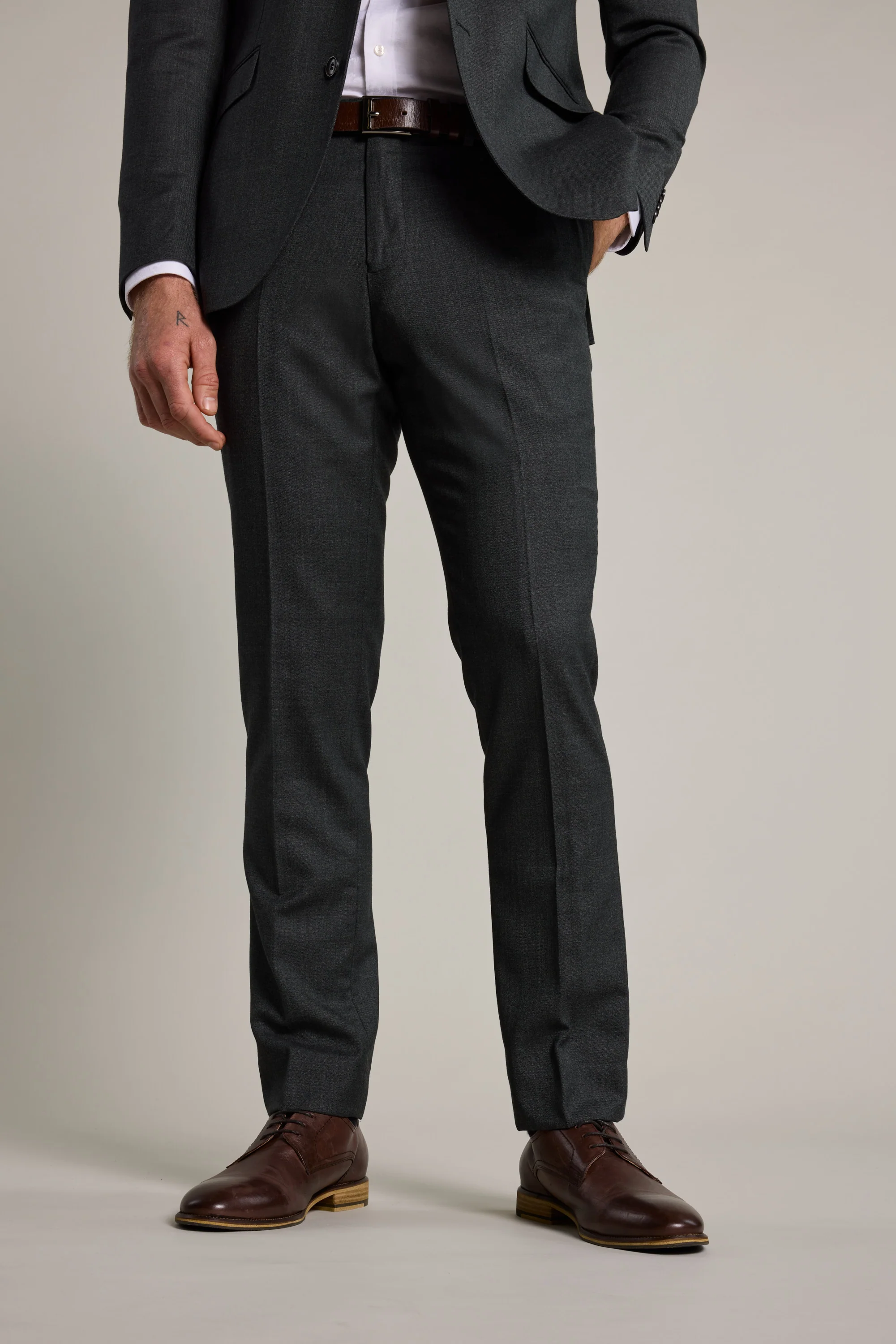 Woodmont Textured Suit Trouser - Image 4